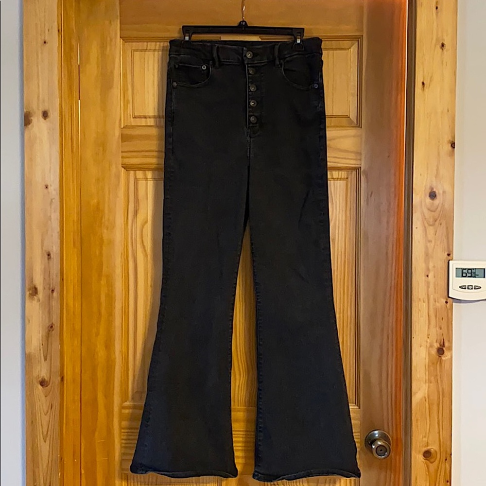 American eagle artist flare high rise jeans